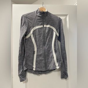 Lululemon jacket size 10